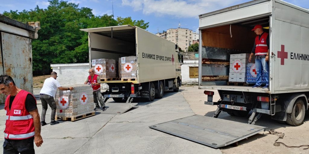 O Ελληνικός Ερυθρός Σταυρός ενισχύει εκ νέου τους αμάχους της Ουκρανίας