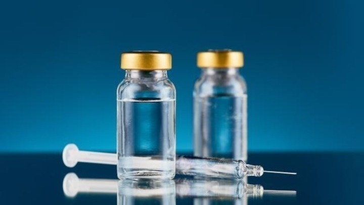 ΦΣΘ: Διαθέσιμα στα φαρμακεία της Θεσσαλονίκης τα αντιγριπικά εμβόλια